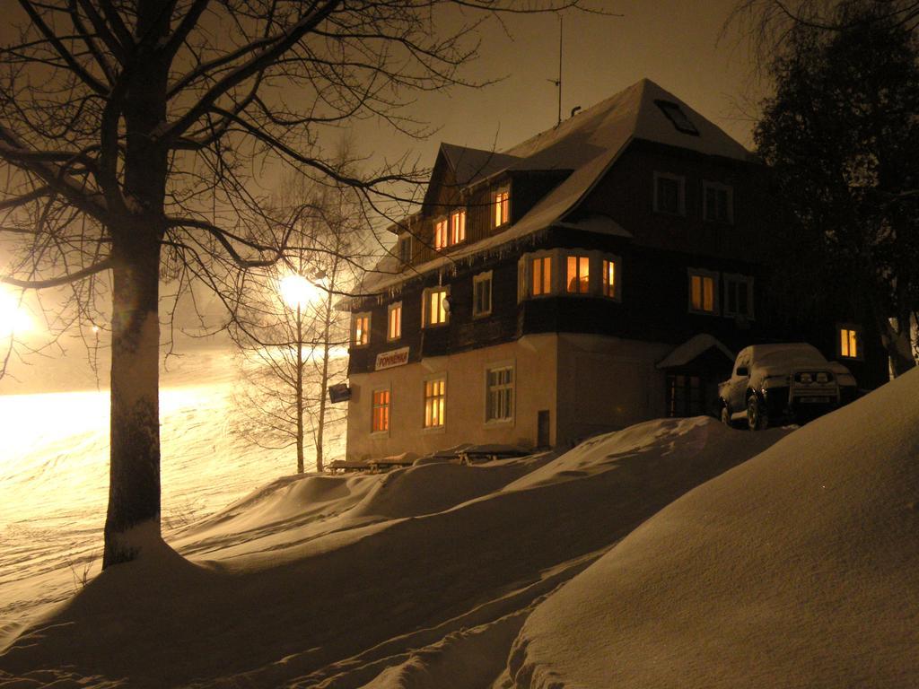 Hotel Pomnenka Pec pod Sněžkou Exterior foto